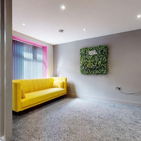 Villa Neat Retreat Graig Pontypridd Esterno foto