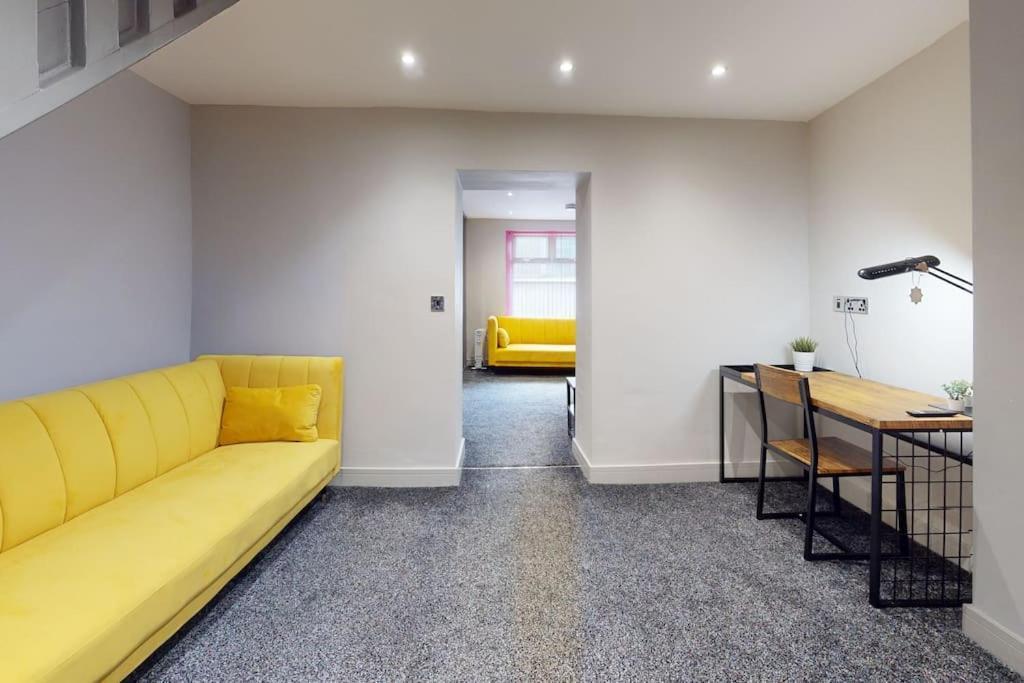 Villa Neat Retreat Graig Pontypridd Esterno foto